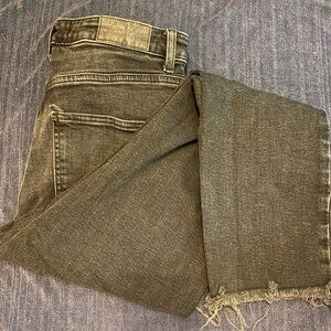 Black Zara Straight leg jeans with distressed cuffs Size US4